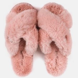 Michael Kors Lala Furry Sandals in Pink / SIZE 8